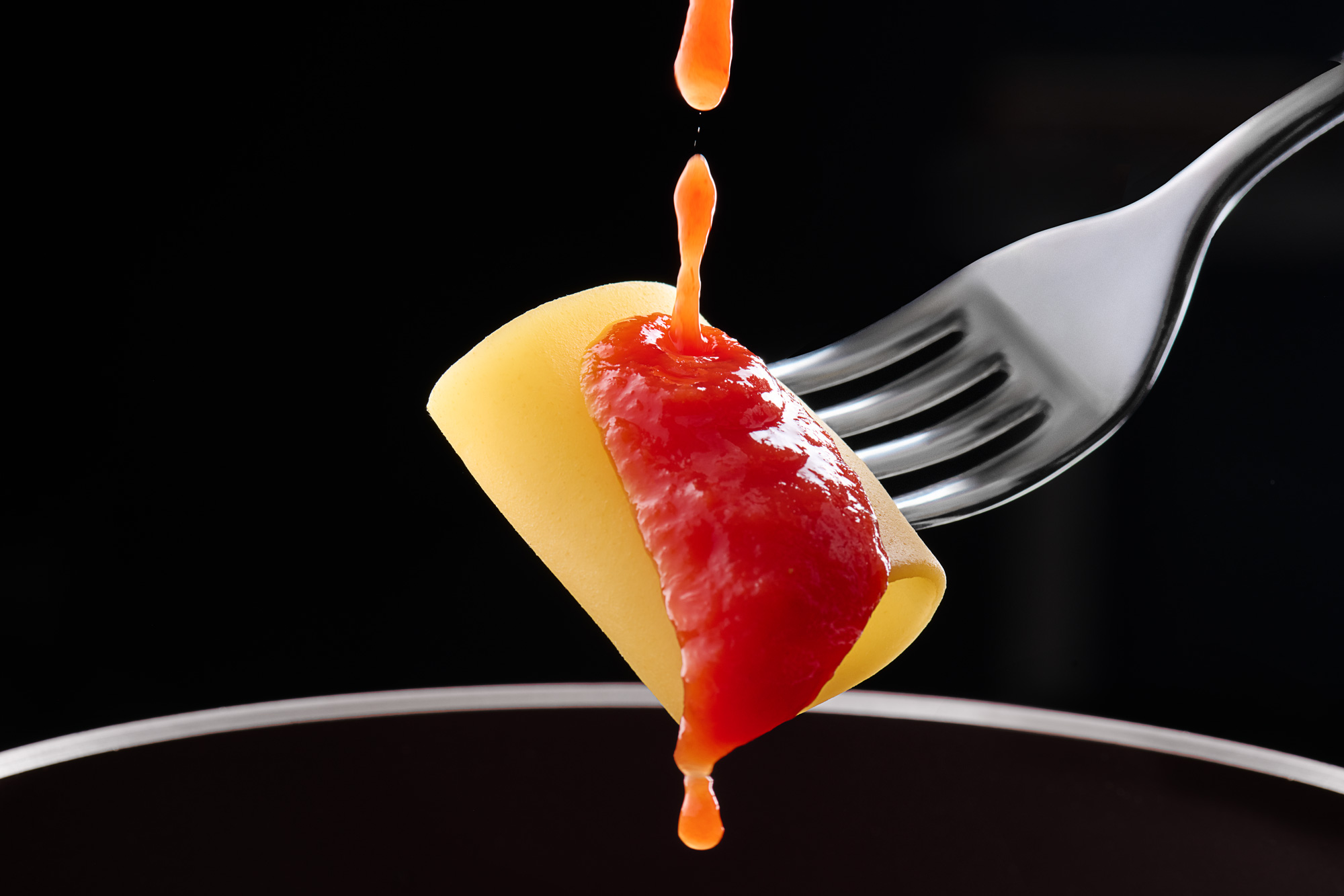 Pomodoro Galletto Dettaglio Goccia e Pasta - Luca Corsetti