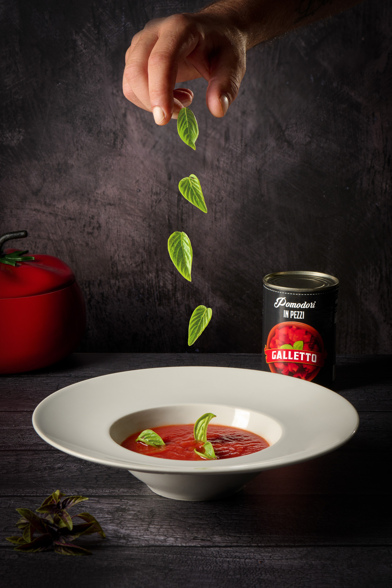 Pomodoro Galletto Basilico Dinamico - Luca Corsetti